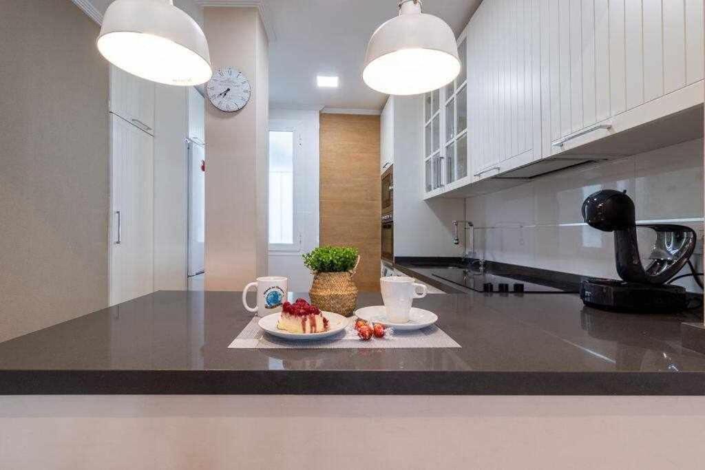 3 Apartamento En Estadio Sevilla 8 Plazas 3 Hab Y Metro Exterior foto